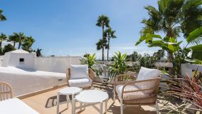 Penthouse for sale in Azahara I, Nueva Andalucia