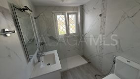 Ático en venta en Bel Air, Estepona Este