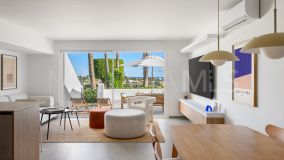 Duplex rez de chaussée for sale in El Paraiso, Estepona Est