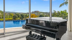 Villa for sale in La Quinta Golf, Benahavis