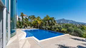 Villa for sale in La Quinta Golf, Benahavis
