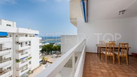 Apartment for sale in Estepona Puerto, 349,950 €