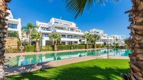 Apartamento Planta Baja en venta en New Golden Mile, 585.000 €