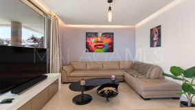 Apartamento en venta en Botanic, Benahavis