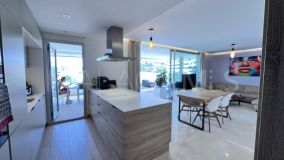 Apartamento en venta en Botanic, Benahavis