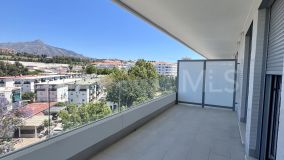 Apartamento en venta en Guadaiza, Nueva Andalucia