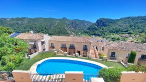 Semi Detached House for sale in El Casar, 595,000 €