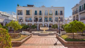 Maison de Ville for sale in Aloha Pueblo, Nueva Andalucia