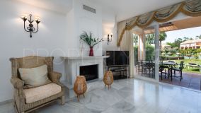 Town house for sale in Paraiso Park with 3 bedrooms