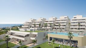 Nuevo Complejo Residencial de Estilo Moderno en Estepona con Vistas al Mar