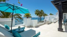 Duplex penthouse with 6 bedrooms for sale in Marbella City