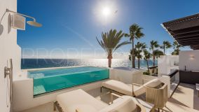 SPECTACULAR BEACHFRONT DUPLEX PENTHOUSE WITH PRIVATE POOL.