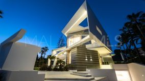 Villa à vendre à Los Monteros Playa, Marbella Est