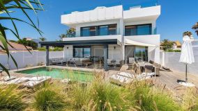 Villa with 6 bedrooms for sale in Costabella