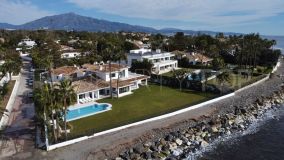 Guadalmina Baja 7 bedrooms villa for sale
