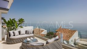 Villa for sale in Arena Beach, Estepona