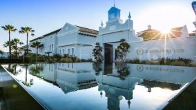 Villa a la venta en La Reserva con 8 dormitorios