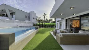 Villa till salu på Marbella - Puerto Banus