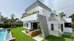 Villa till salu på Marbella - Puerto Banus