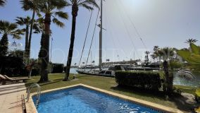 4 bedrooms town house for sale in Sotogrande Marina