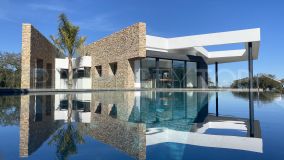 Ultra-luxury villa with incredible in-house facilities located frontline to the San Roque Golf course for sale