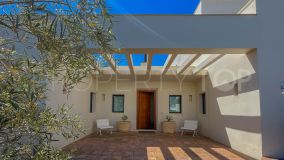 Contemporary villa bordering the new SO Hotel Sotogrande in Las Cimas - Sotogrande Alto for sale