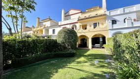 3 bedrooms town house in La Reserva for sale