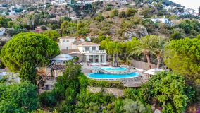 Buy villa in Mijas Pueblo with 9 bedrooms