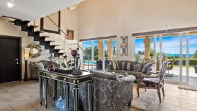 Buy Calahonda 4 bedrooms villa
