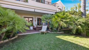 Charming 4 bedroom townhouse in a lovely gated community of El Paraiso Hills