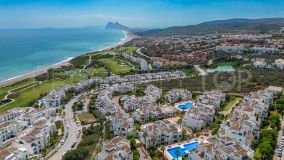 2 bedrooms penthouse in Alcaidesa Costa for sale