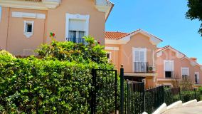 Town house with 4 bedrooms for sale in Alcaidesa Costa