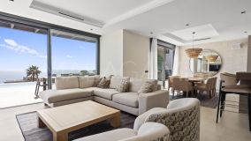 Villa for sale in La Paloma, Manilva