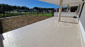 Ground Floor Apartment for sale in La Resina Golf, Estepona East