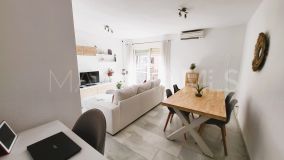 Apartamento en venta en Avda de Andalucia - Sierra de Estepona, Estepona Ciudad