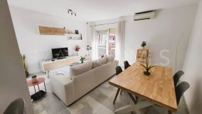 Apartamento en venta en Avda de Andalucia - Sierra de Estepona, Estepona Ciudad
