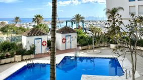 Lägenhet for sale in El Faro, Estepona Stad
