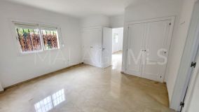 Appartement rez de chaussée for sale in El Padron, Estepona Est