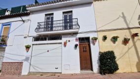Hus i byn for sale in Estepona Old Town, Estepona Stad