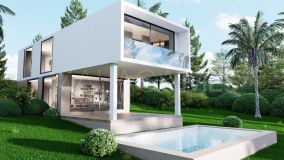 Villa for sale in Estepona Golf, Estepona West
