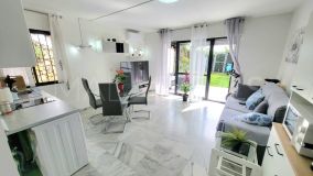 Apartamento en venta en Buenas Noches, Estepona Oeste