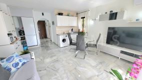 Apartamento en venta en Buenas Noches, Estepona Oeste
