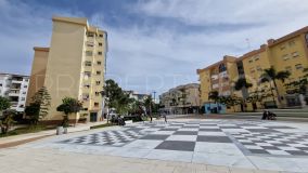 Centrally located 3-bedroom flat next to the new ajedrez plaza