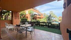 Ground Floor Apartment for sale in Costa Galera, Estepona West