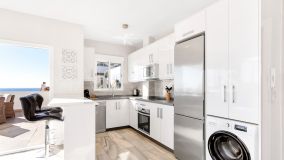 Apartment for sale in Estepona Playa, Seghers