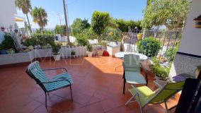 Town House for sale in Guadalobon, Estepona West