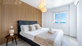 Piso en venta de 2 dormitorios en Estepona Playa