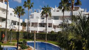 For sale 2 bedrooms apartment in La Resina Golf