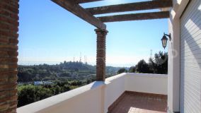 Beautiful finca in the area of Padrón with 10.050 m plot of land with fruit trees and house of 275 m.