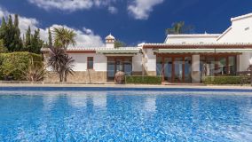 Villa en venta con 4 dormitorios en La Lluca